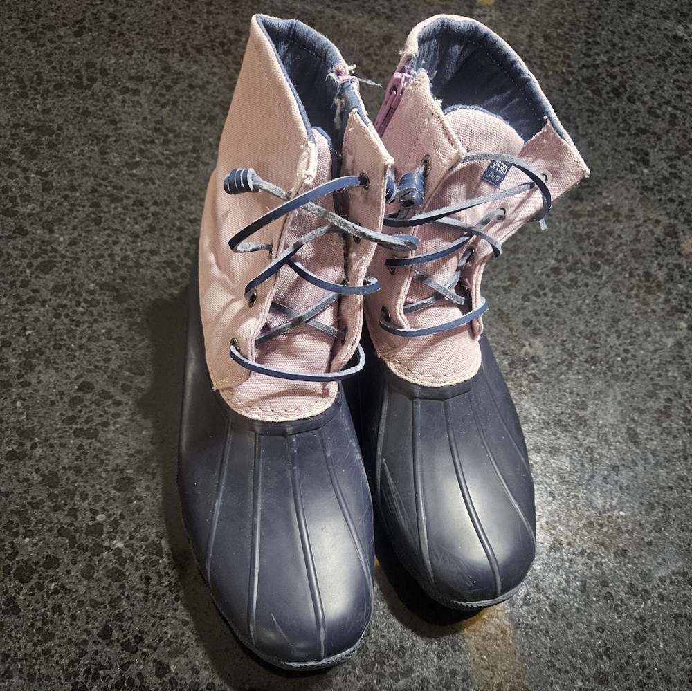 Sperry Pink and Blue Saltwater Zipper Boot Girls Size 5M